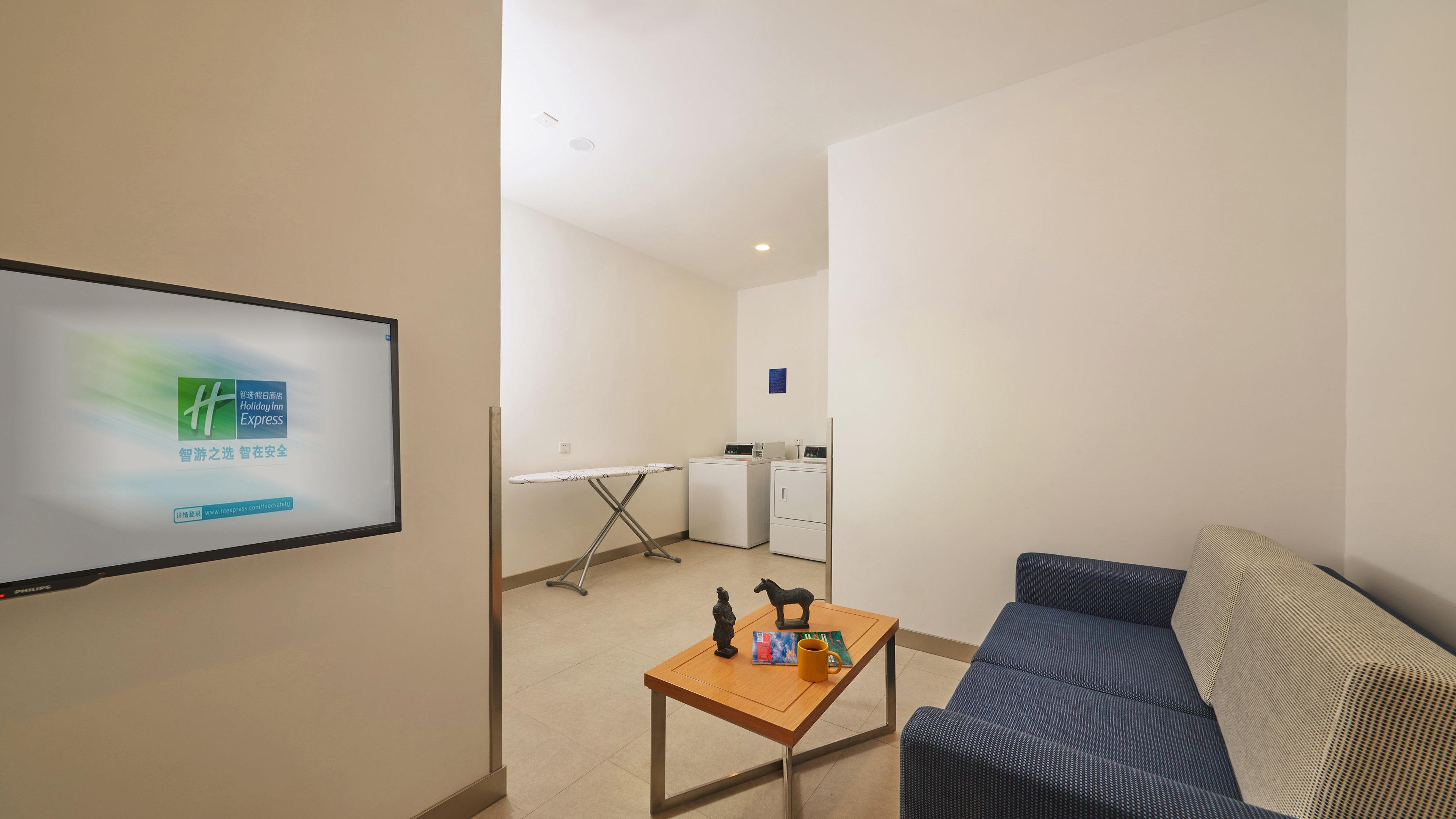 Holiday Inn Express Baoji City Centre By Ihg Exterior foto